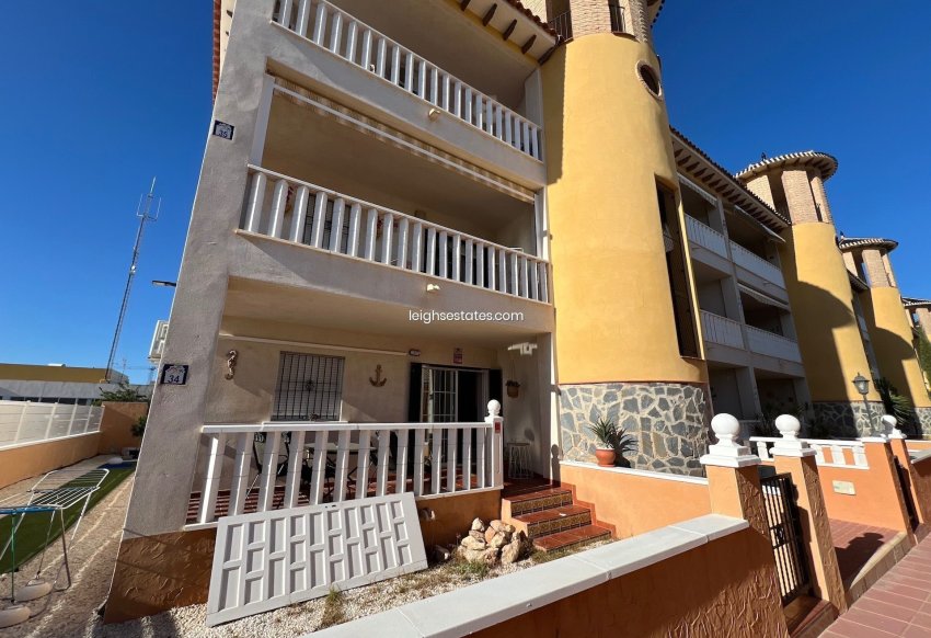Wiederverkauf - Wohnung -
Orihuela Costa - Lomas de Cabo Roig