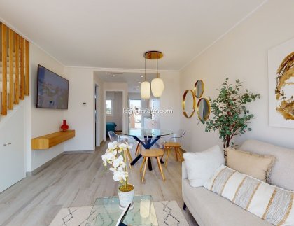 Neue Gebäude - Stadthaus -
Pilar de la Horadada