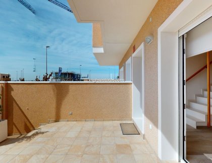 Neue Gebäude - Stadthaus -
Pilar de la Horadada