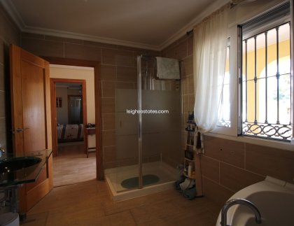 Resale - Villa -
Torrevieja - Los Balcones