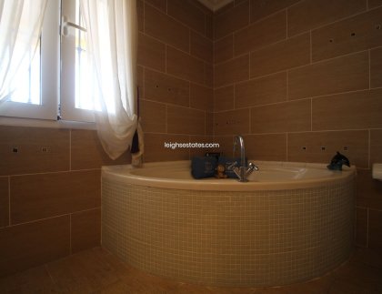 Resale - Villa -
Torrevieja - Los Balcones