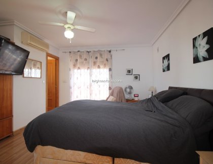 Resale - Villa -
Torrevieja - Los Balcones