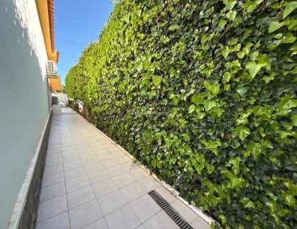 Resale - Villa -
Mil Palmeras