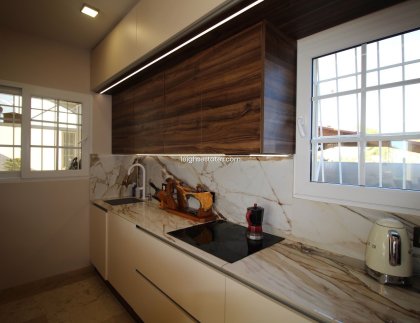 Resale - Villa -
Villamartin - Las Ramblas Golf