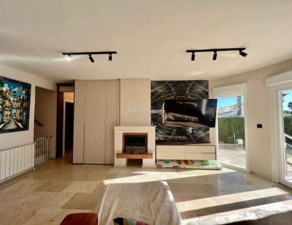 Resale - Villa -
Villamartin - Las Ramblas Golf