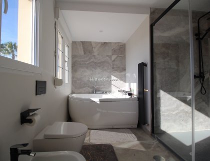 Resale - Villa -
Villamartin - Las Ramblas Golf