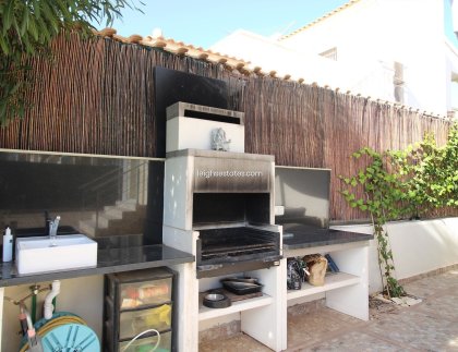 Resale - Villa -
Villamartin - Las Ramblas Golf