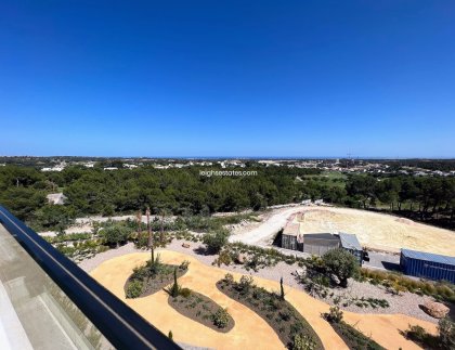 Resale - Apartment / flat -
San Miguel de Salinas - Las Colinas Golf &amp; Country Club