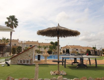 Resale - Villa -
Orihuela Costa - Los Altos