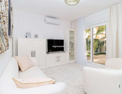 Resale - Villa -
Orihuela Costa - Lomas de Cabo Roig
