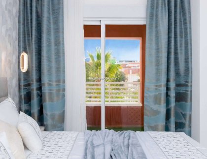 Resale - Villa -
Orihuela Costa - Lomas de Cabo Roig