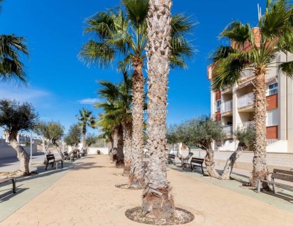 Resale - Villa -
Orihuela Costa - Lomas de Cabo Roig