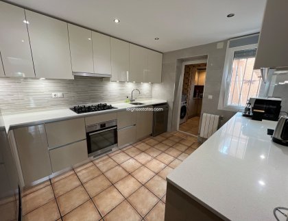 Resale - Villa -
Torre de la Horadada