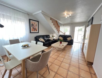 Resale - Villa -
Torre de la Horadada