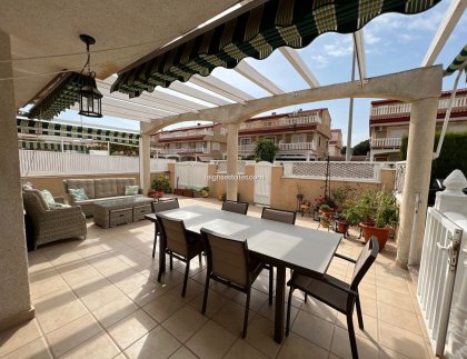 Resale - Villa -
Torre de la Horadada