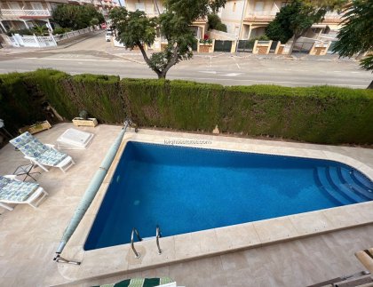 Resale - Villa -
Torre de la Horadada