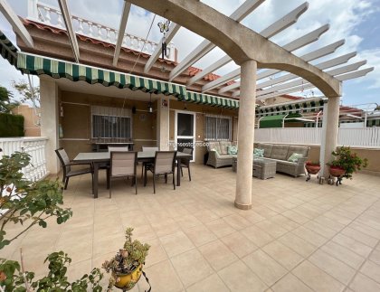 Resale - Villa -
Torre de la Horadada