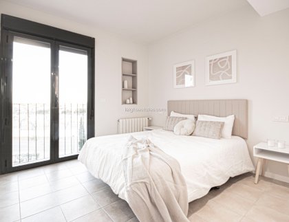 Resale - Apartment / flat -
Corvera