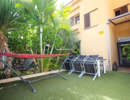 Resale - Townhouse -
Orihuela Costa - Lomas de Cabo Roig