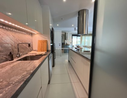 Resale - Apartment / flat -
Mil Palmeras