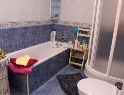 Reventa - Villa -
El Pinar de Campoverde