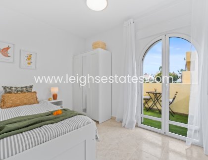 Resale - Townhouse -
Orihuela Costa - Playa Flamenca