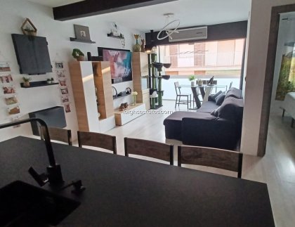 Resale - Apartment / flat -
Torre de la Horadada